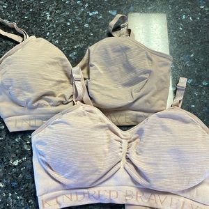 Lot of 2 Kindred Bravely XL busty nursing & pumping bras